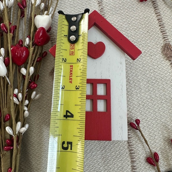 Valentine Decor Bundle - Garland, 3 stems, 2 block houses - Picture 7 of 11